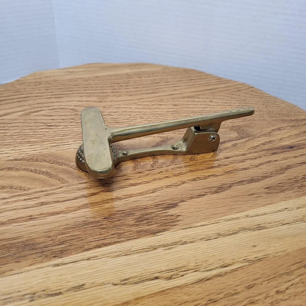 VTG Brass Golf Club Putter And Golf Ball Door Knocker